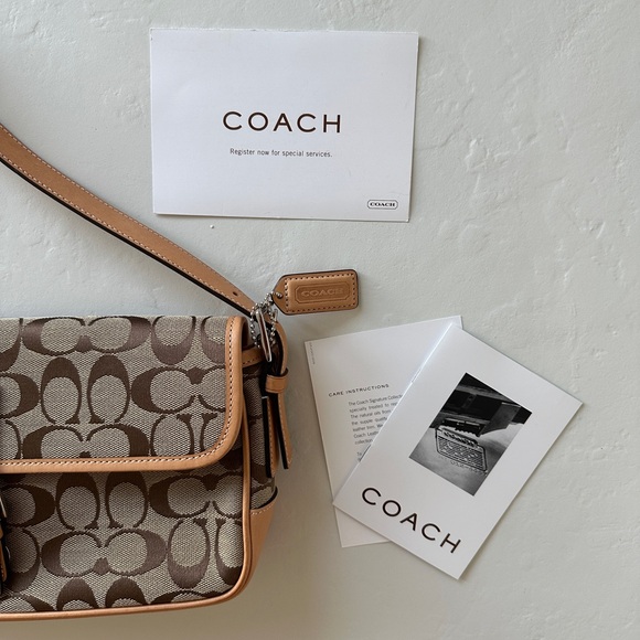 Coach Signature Authentic East West Shoulder Bag Brand New with Original Tags - Picture 12 of 12